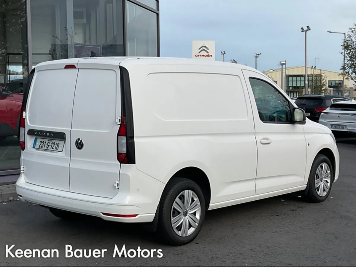 Volkswagen Caddy CARGO BUSINESS TDI 102HP MANUAL 6 - Image 4