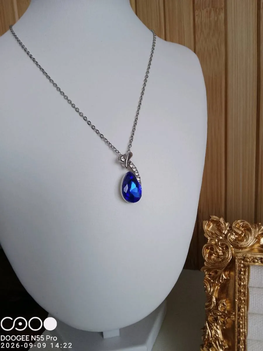 Women's Vintage Style Sapphire and Zirconia Set - Image 2