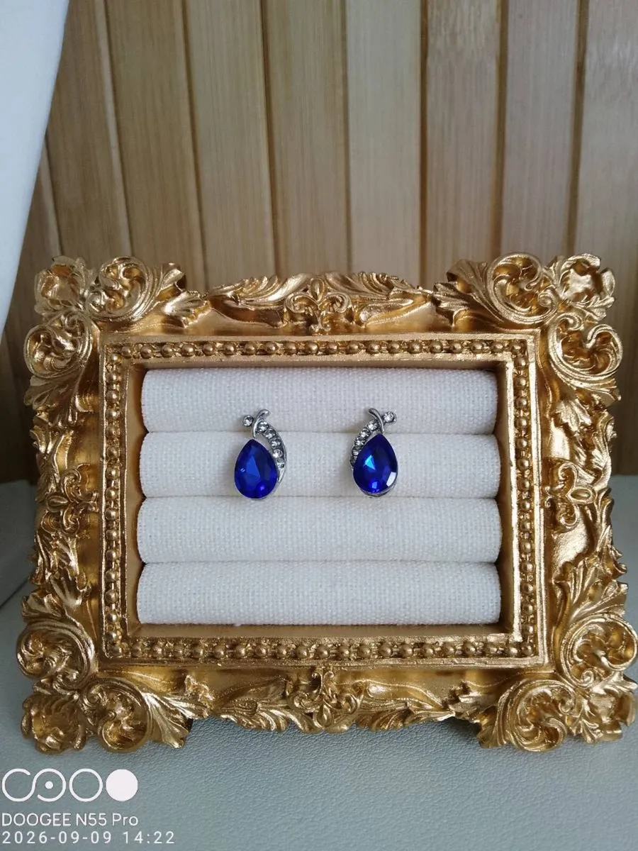 Women's Vintage Style Sapphire and Zirconia Set - Image 3