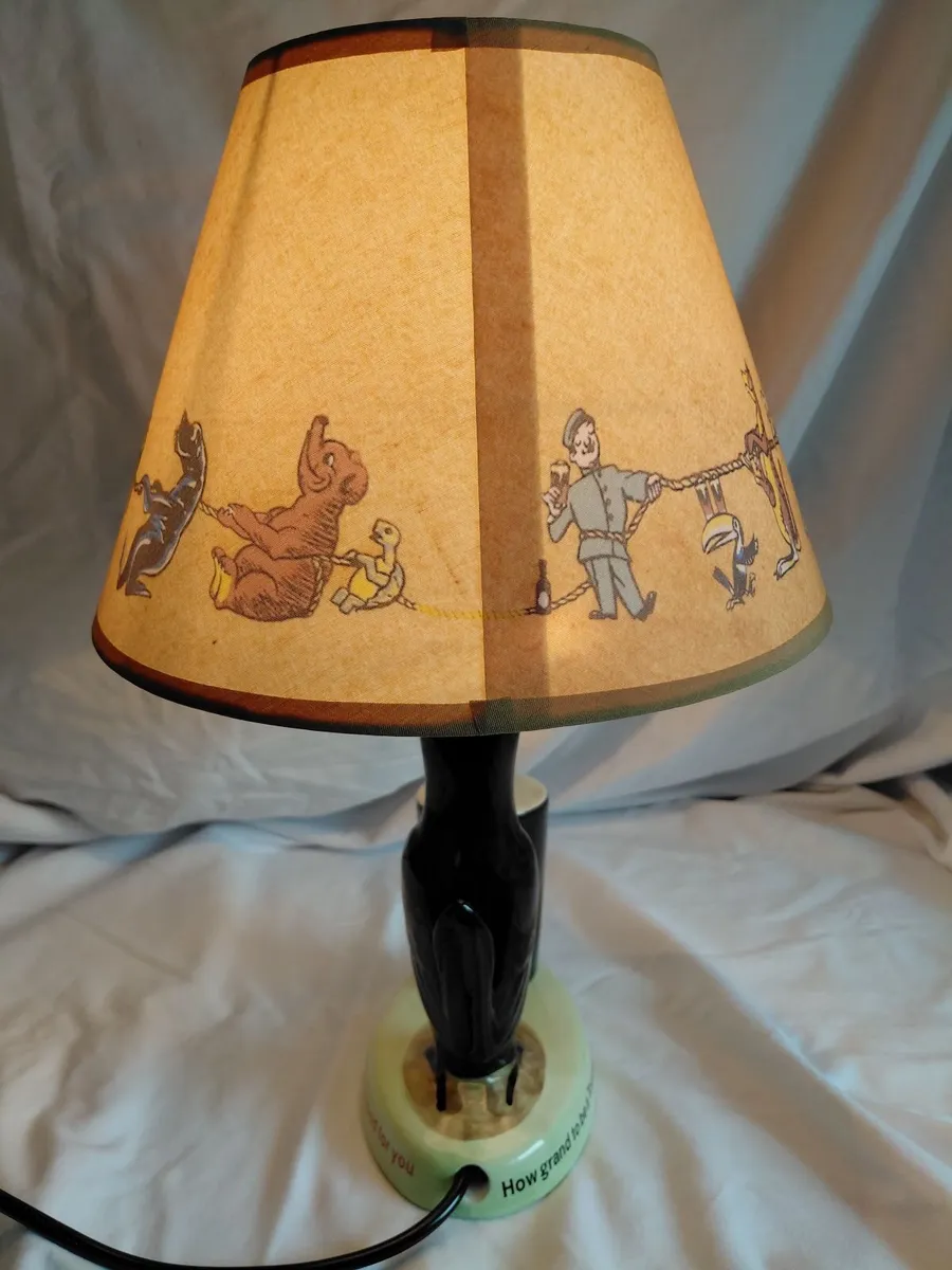 Ceramic Hand‑Painted Guinness Toucan Lamp - Image 4