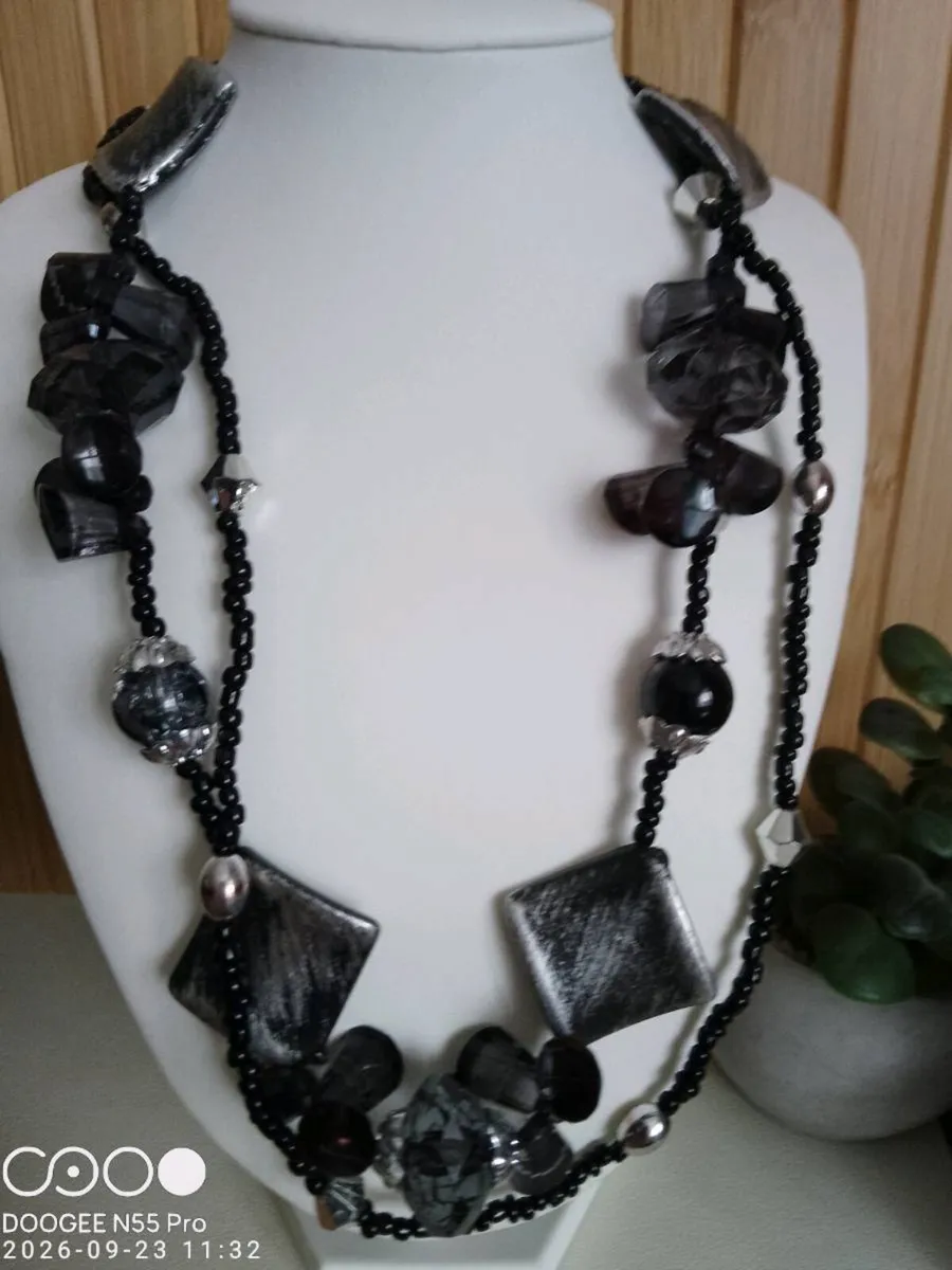 Women's Necklace - Image 3