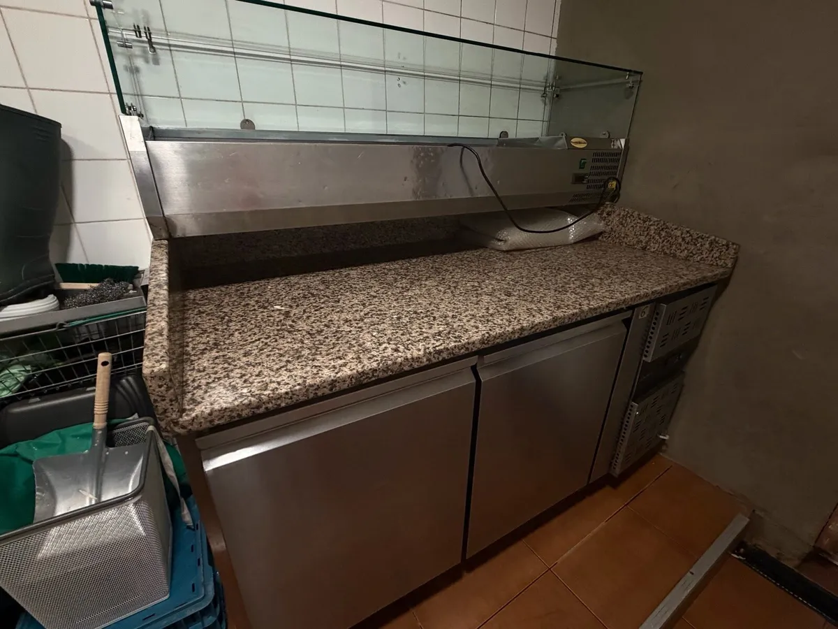 Refrigerated pizza preparation table - Image 3