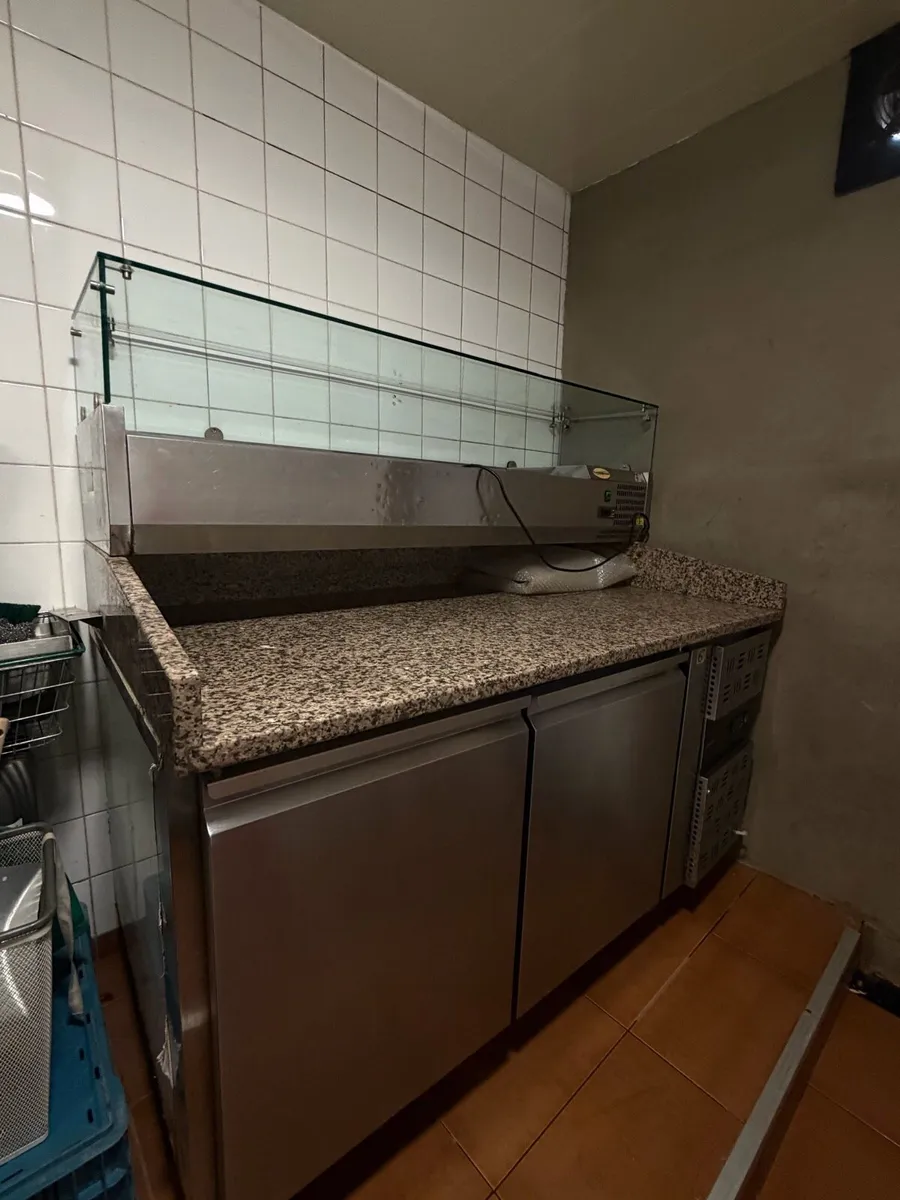 Refrigerated pizza preparation table - Image 4