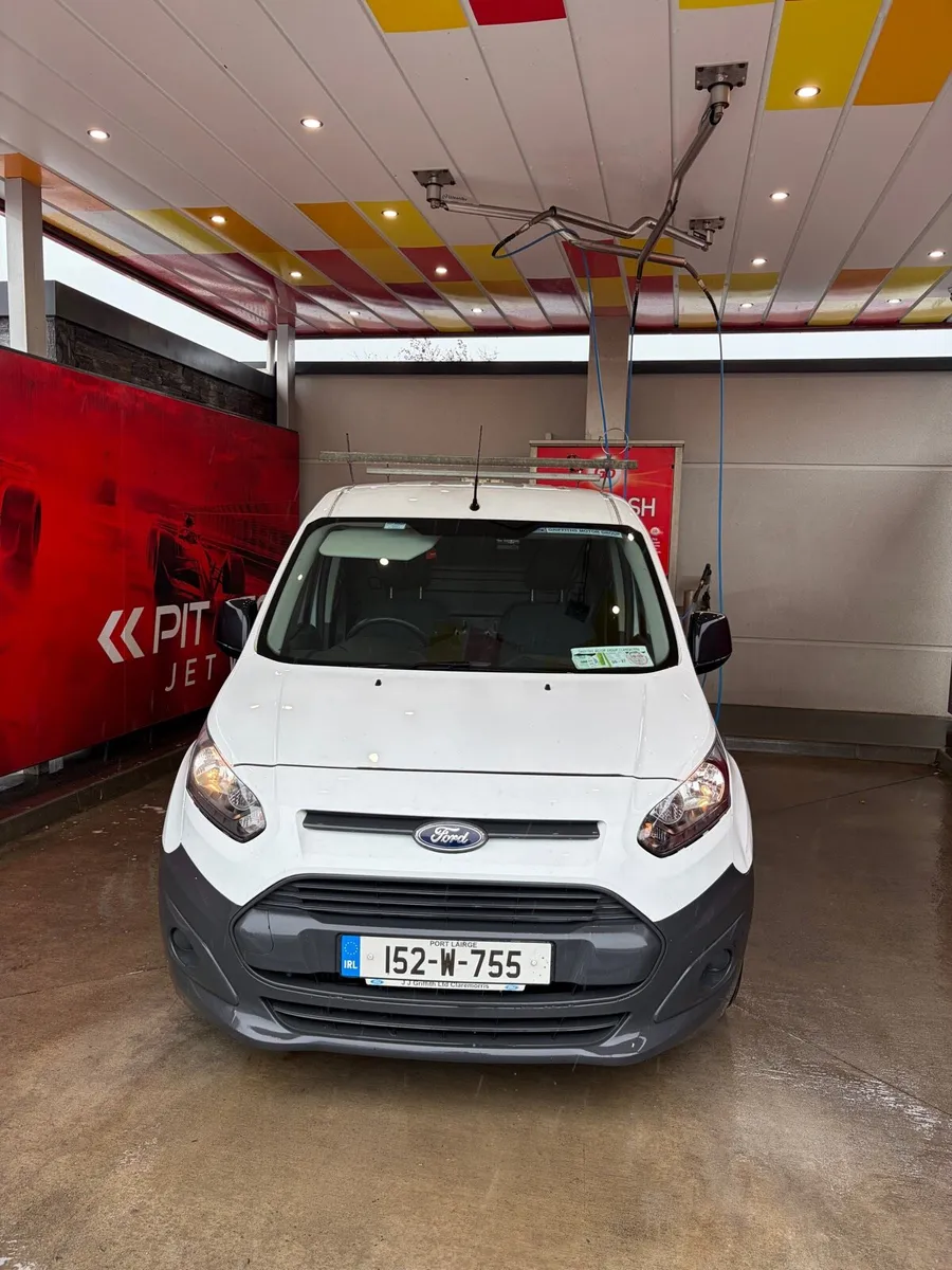 Ford Transit Connect LOW KMS & FRESH CVRT - Image 2