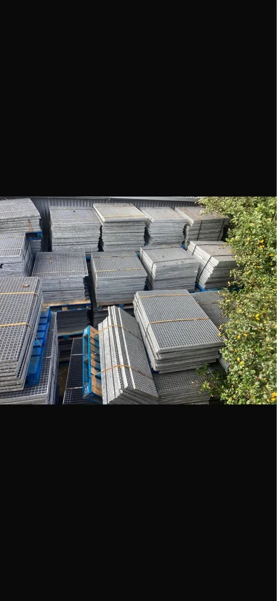 Galvanised Flow Forge - Image 1