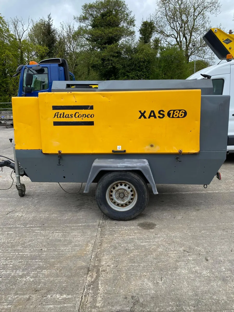 2014 ATLAS COPCO XAS186 400CFM COMPRESSOR - Image 1