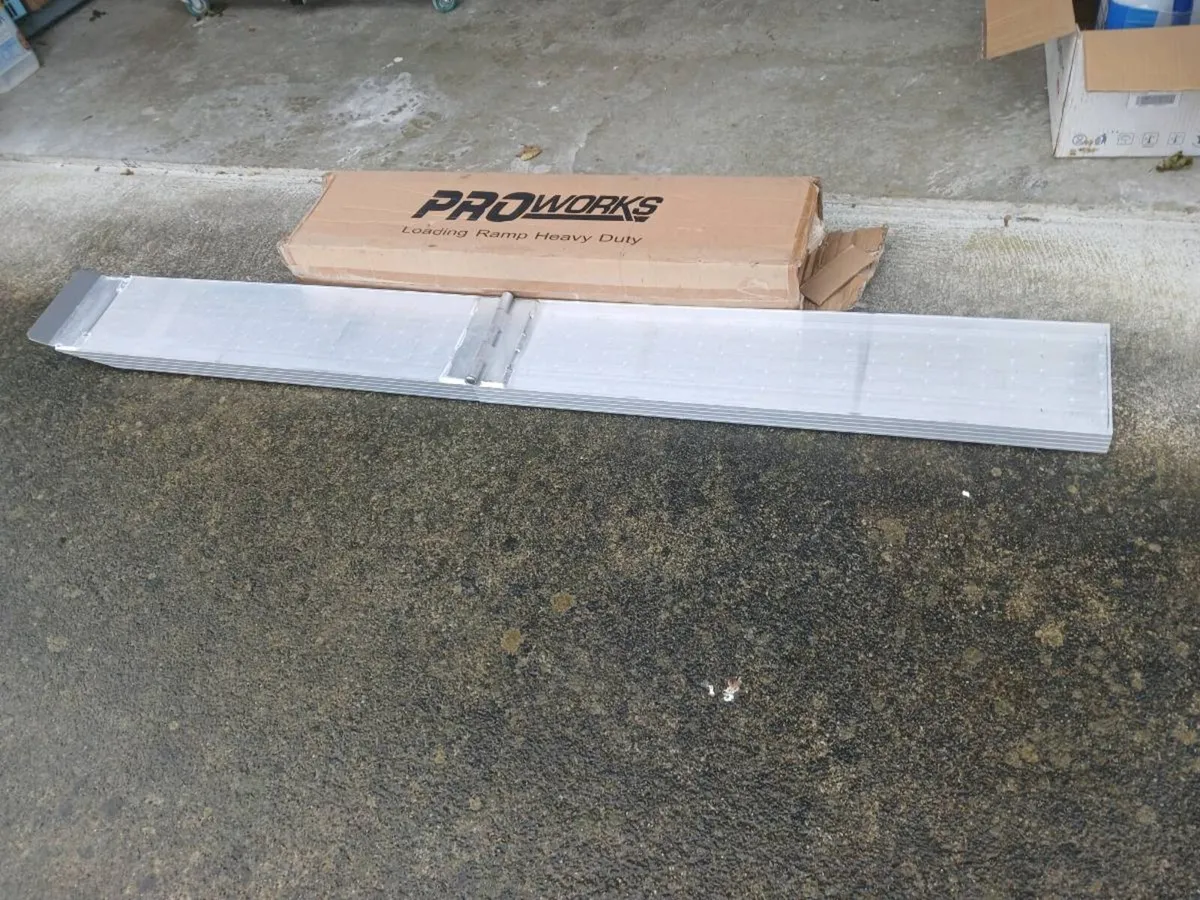 Proworks loadig ramp heavy duty - Image 1