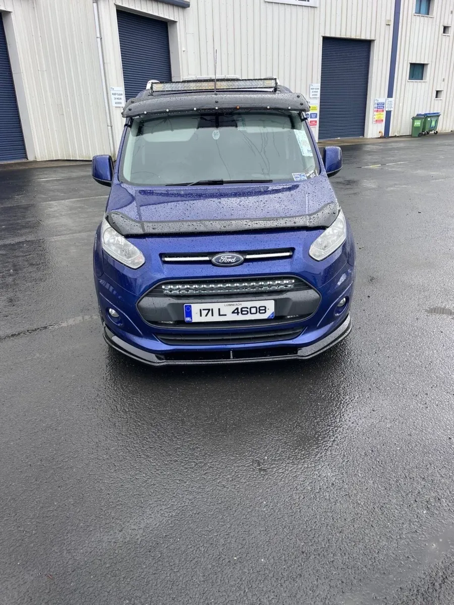 Ford transit connect Limited - Image 4
