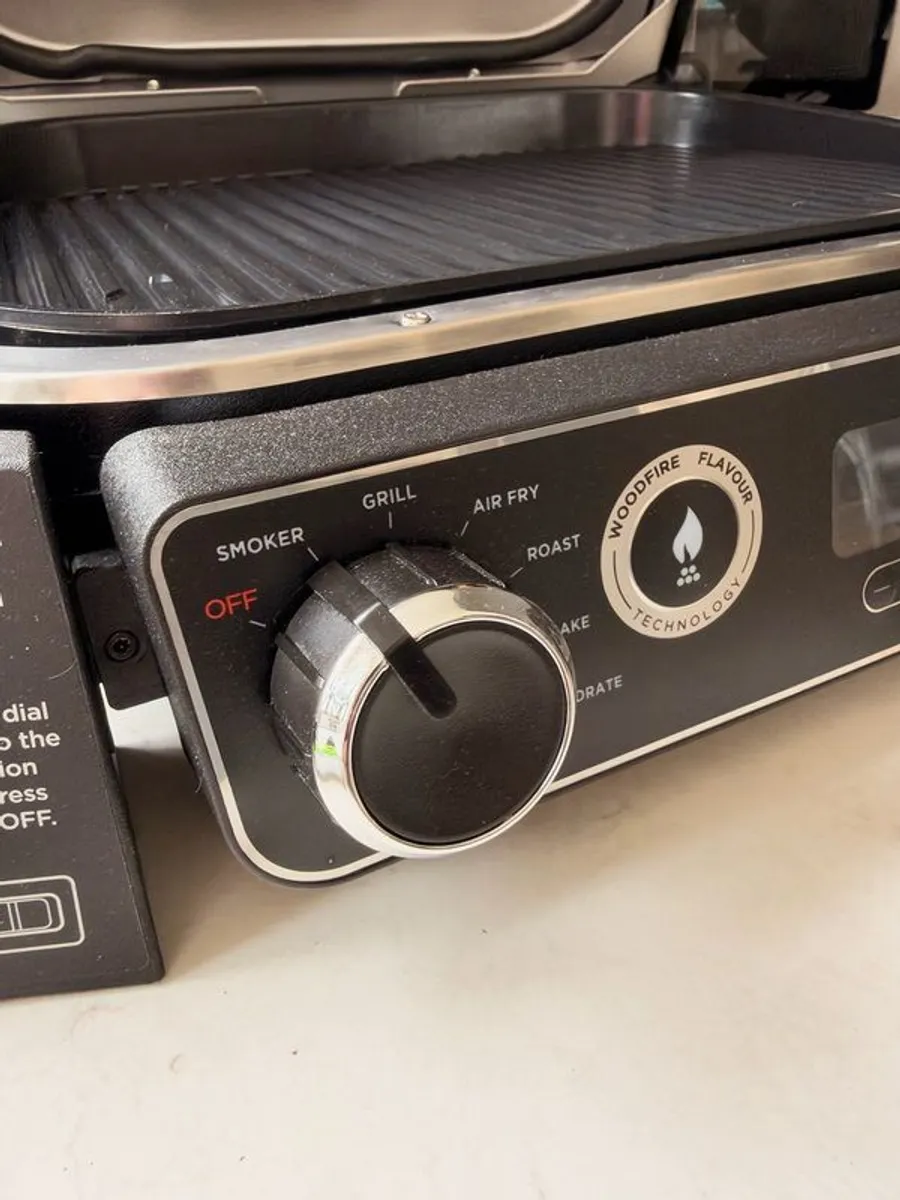 Ninja Woodfire Electric BBQ Grill, Smoker & Air Fryer - Image 3