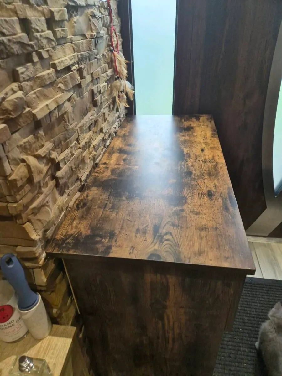 Console tables - Image 4