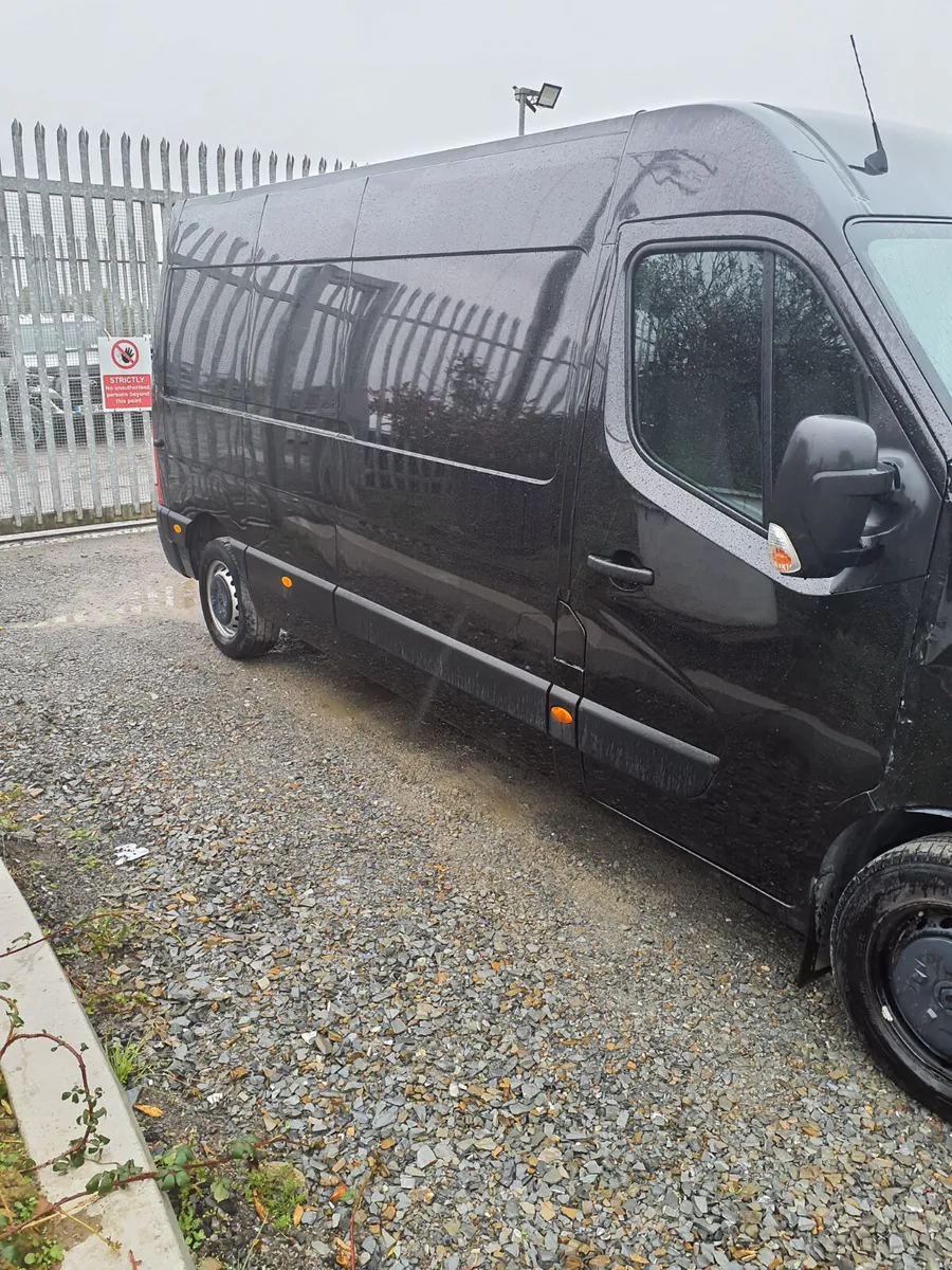 Renault Master 2023 Lwb - Image 3