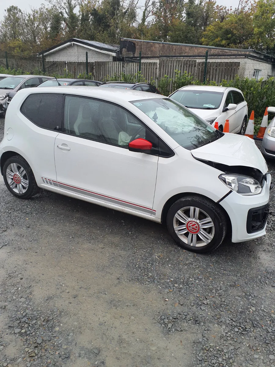 Volkswagen up! 2017 Automatic - Image 2
