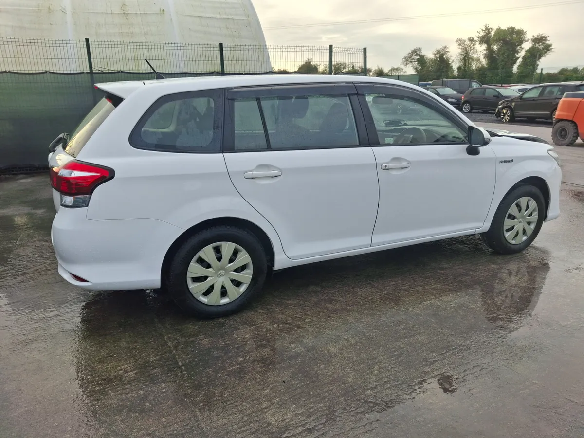 172 Toyota Corolla Fielder  Hybrid  Automatic - Image 3