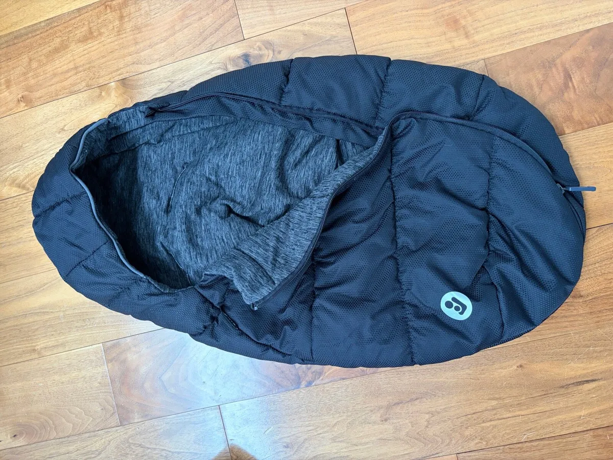 Maxi Cosi car seat foot muff - Image 2