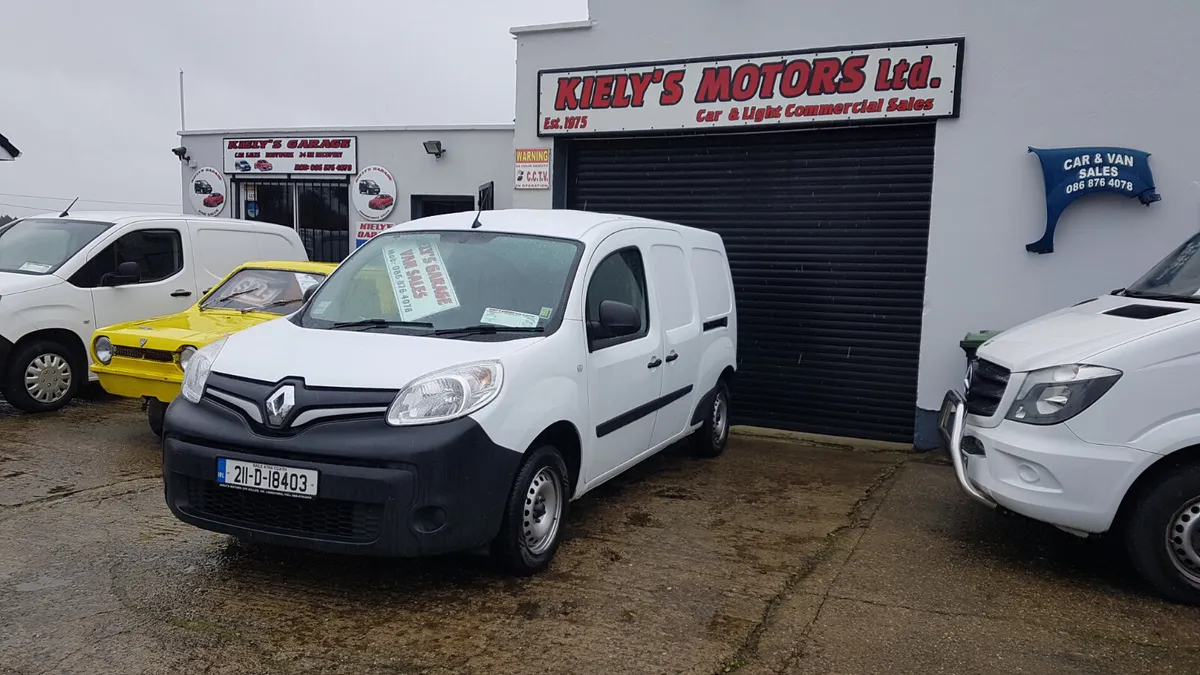 Renault Kangoo MAXI 211D 68KM 6 SPEED AS NEW VAT I - Image 3