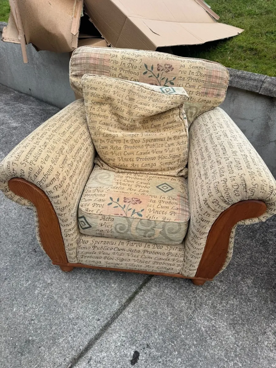 Couch for sale - Image 3