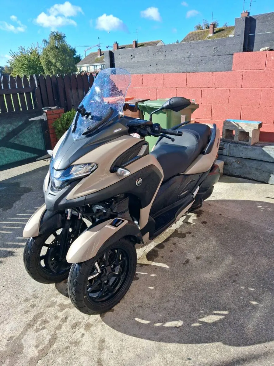 Yamaha tricity 300cc - Image 1
