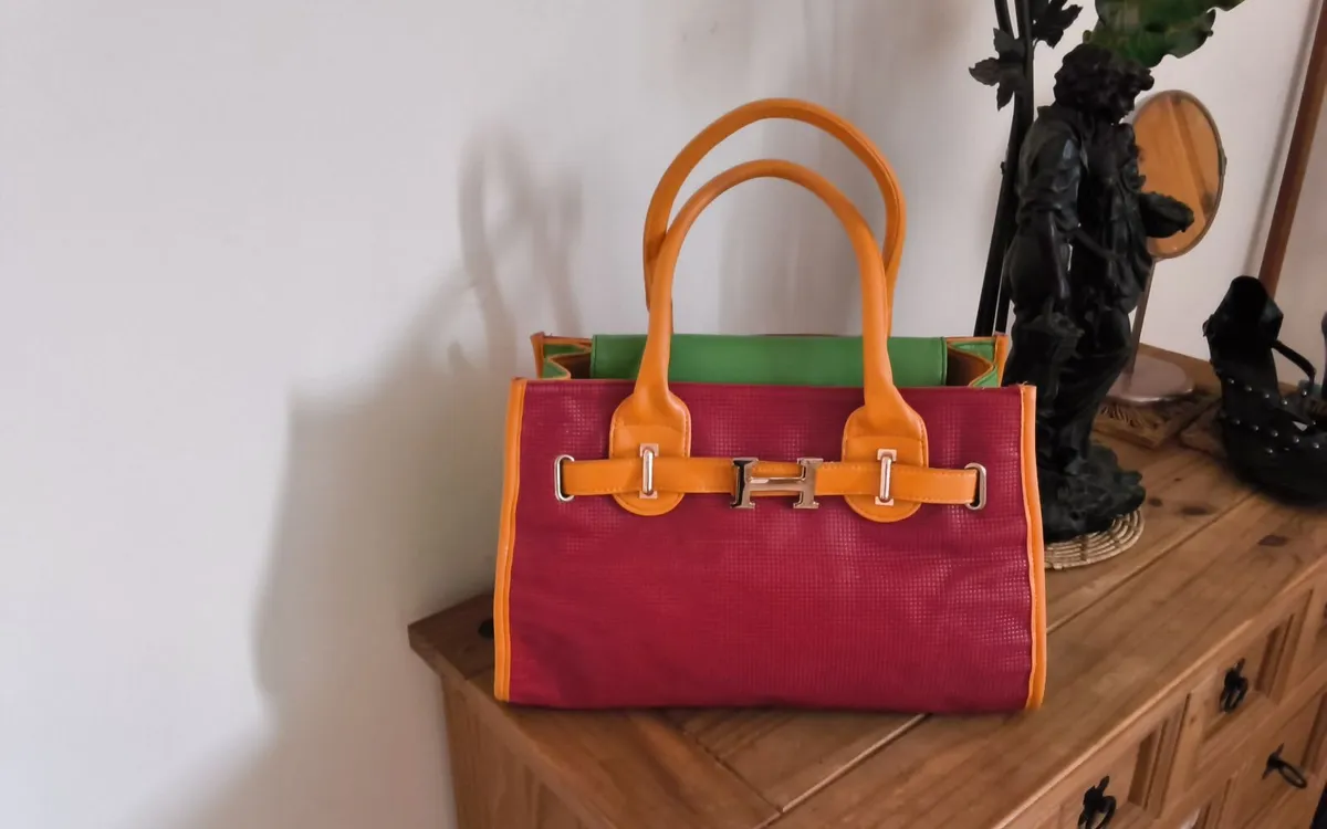 Lovely colourful handbagGood condition - Image 1
