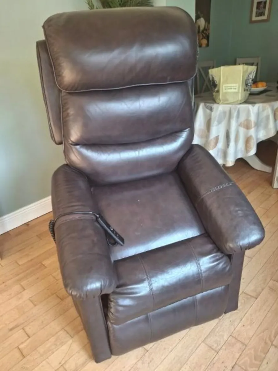 Motor Rise & Recliner Chair,  brown Leather - Image 4