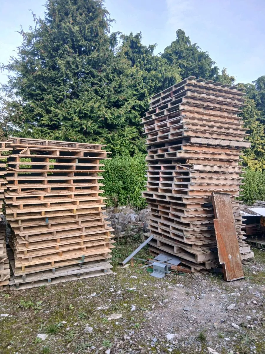 Fertiliser pallets FERMOY - Image 1