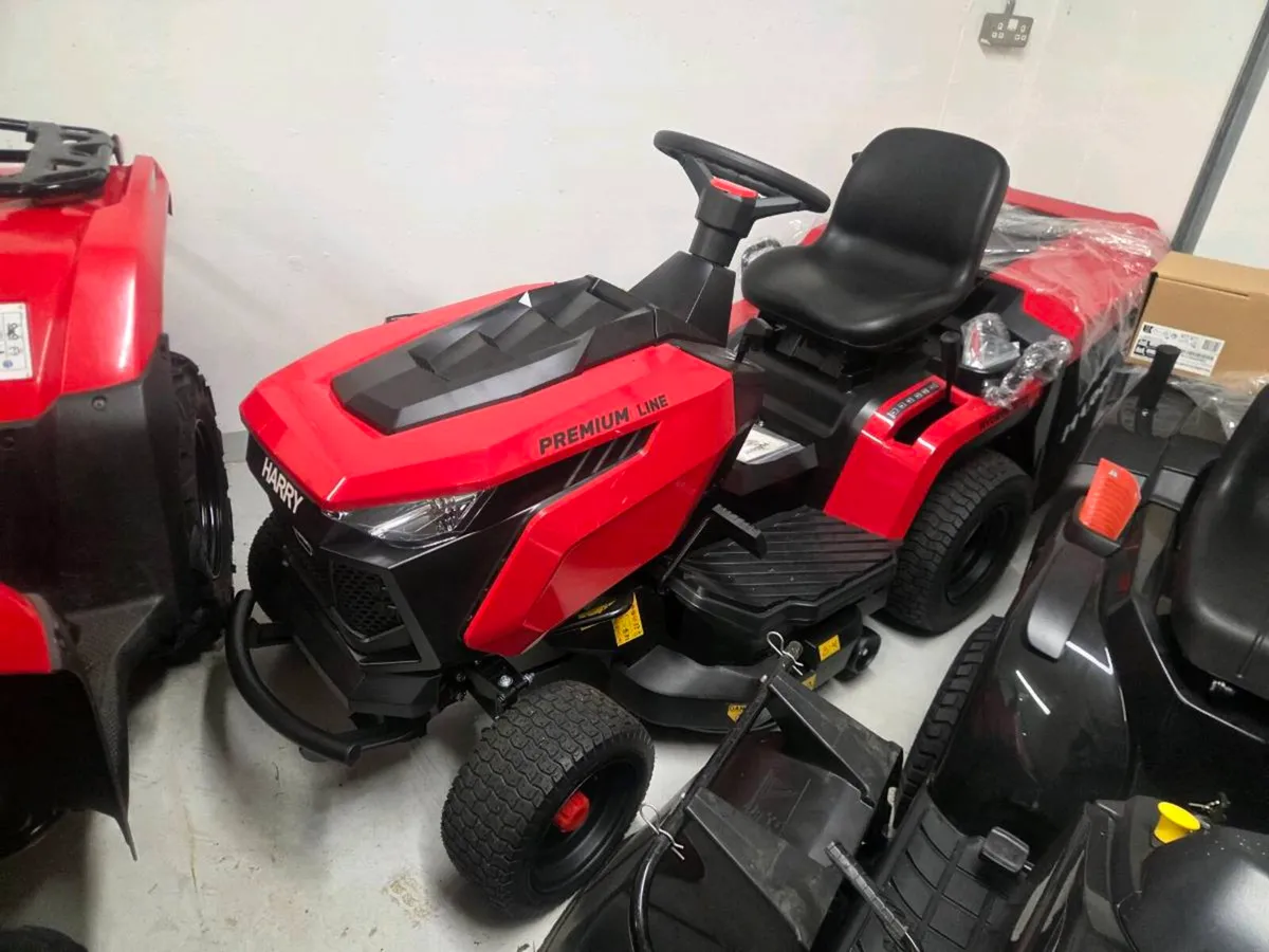 Sale on ride on mower - Image 1