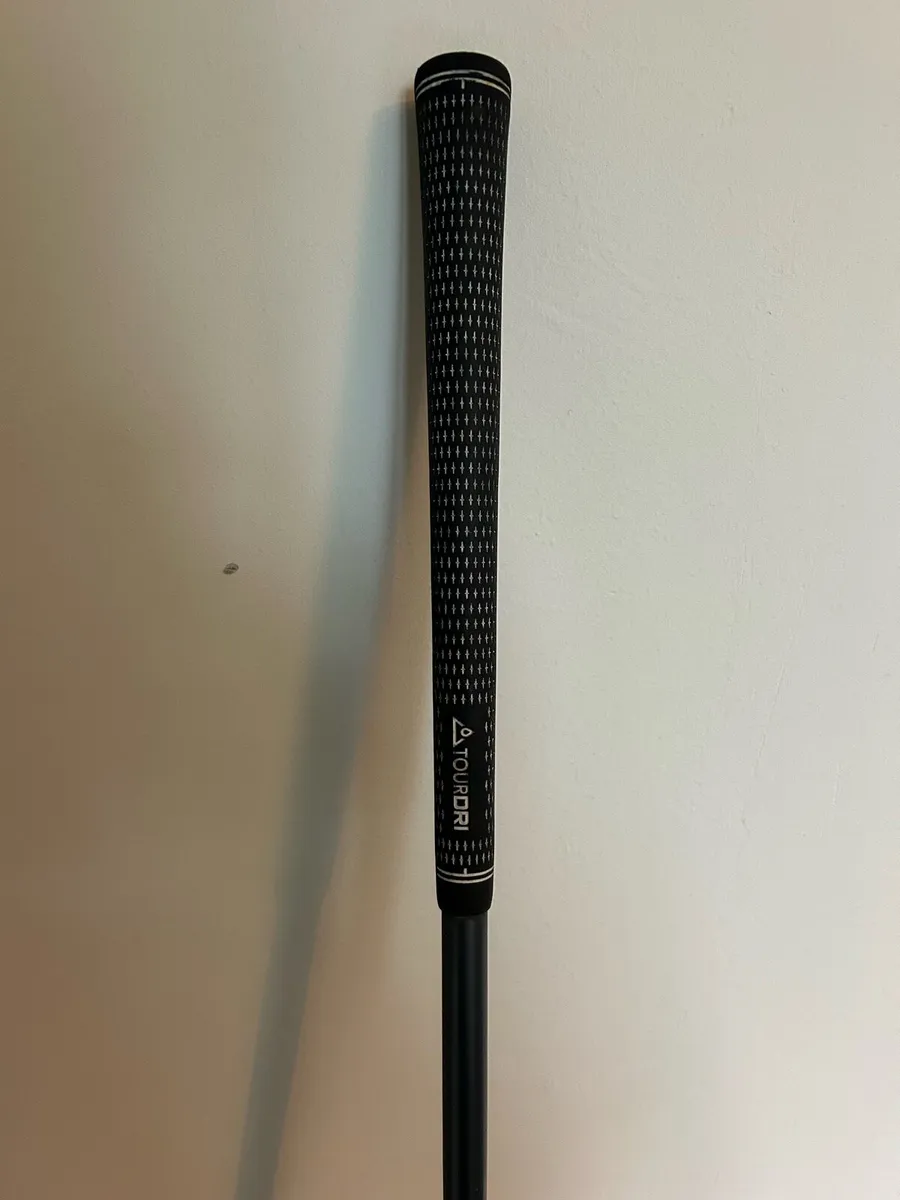 As new Taylormade Qi35 driver - Image 4