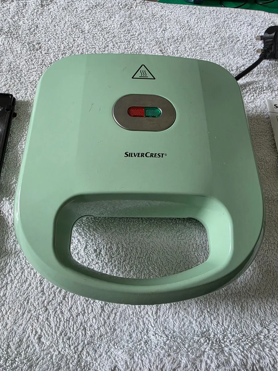 Waffle Maker - Image 1