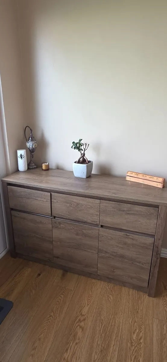 JYSK VEDDE Sideboard – Wild Dark Oak - Image 2