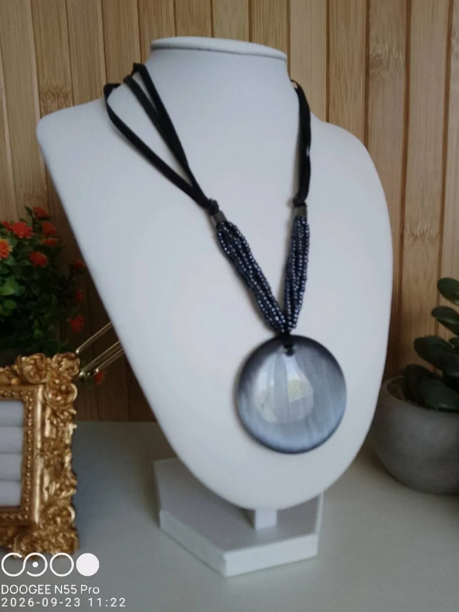 Women's Necklace - Image 1