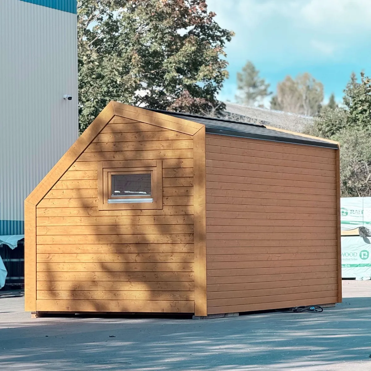 Ridgefall 2-Person Glamping Pod - Image 3