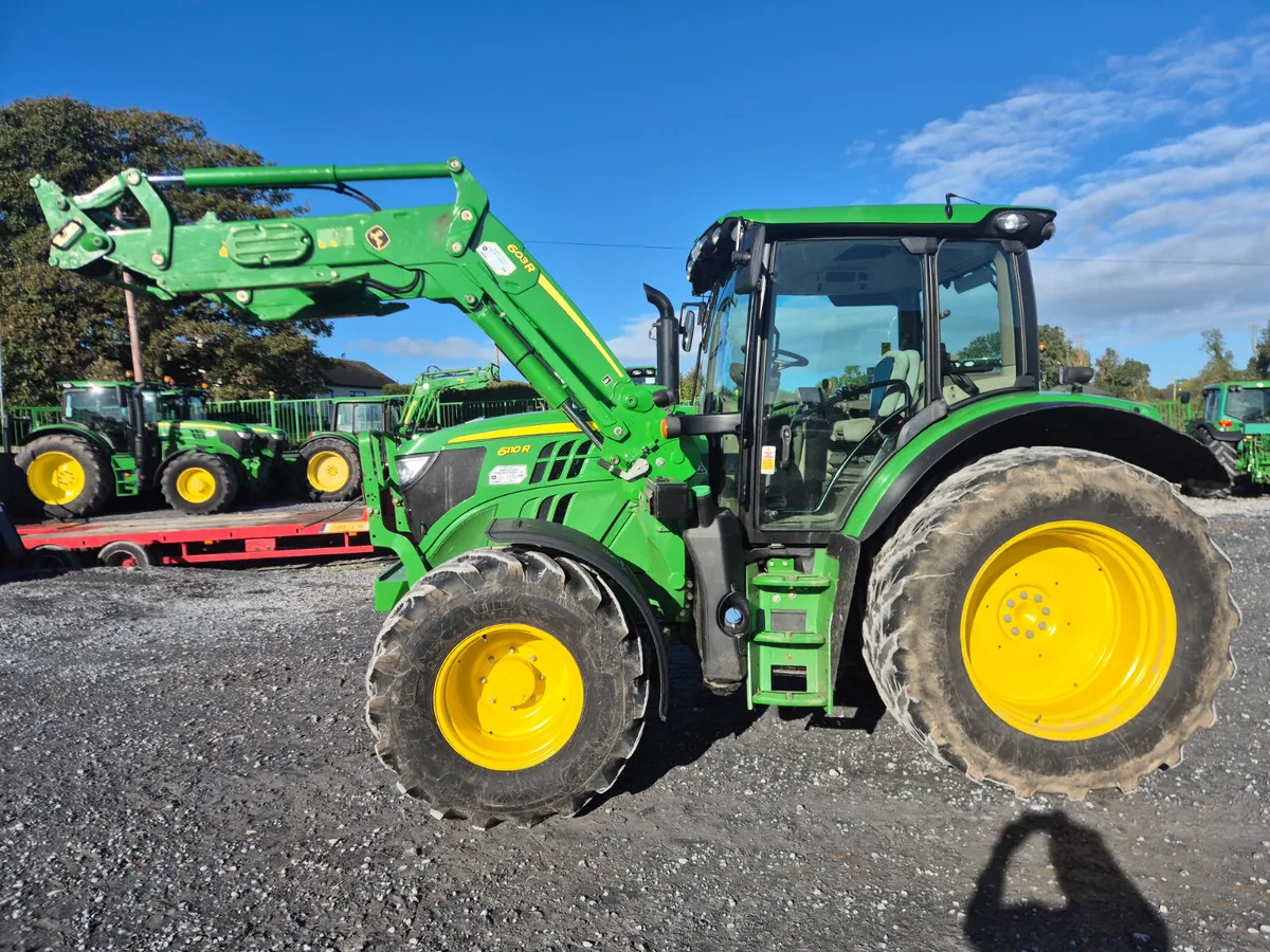 John Deere 6110R 2018 - Image 3