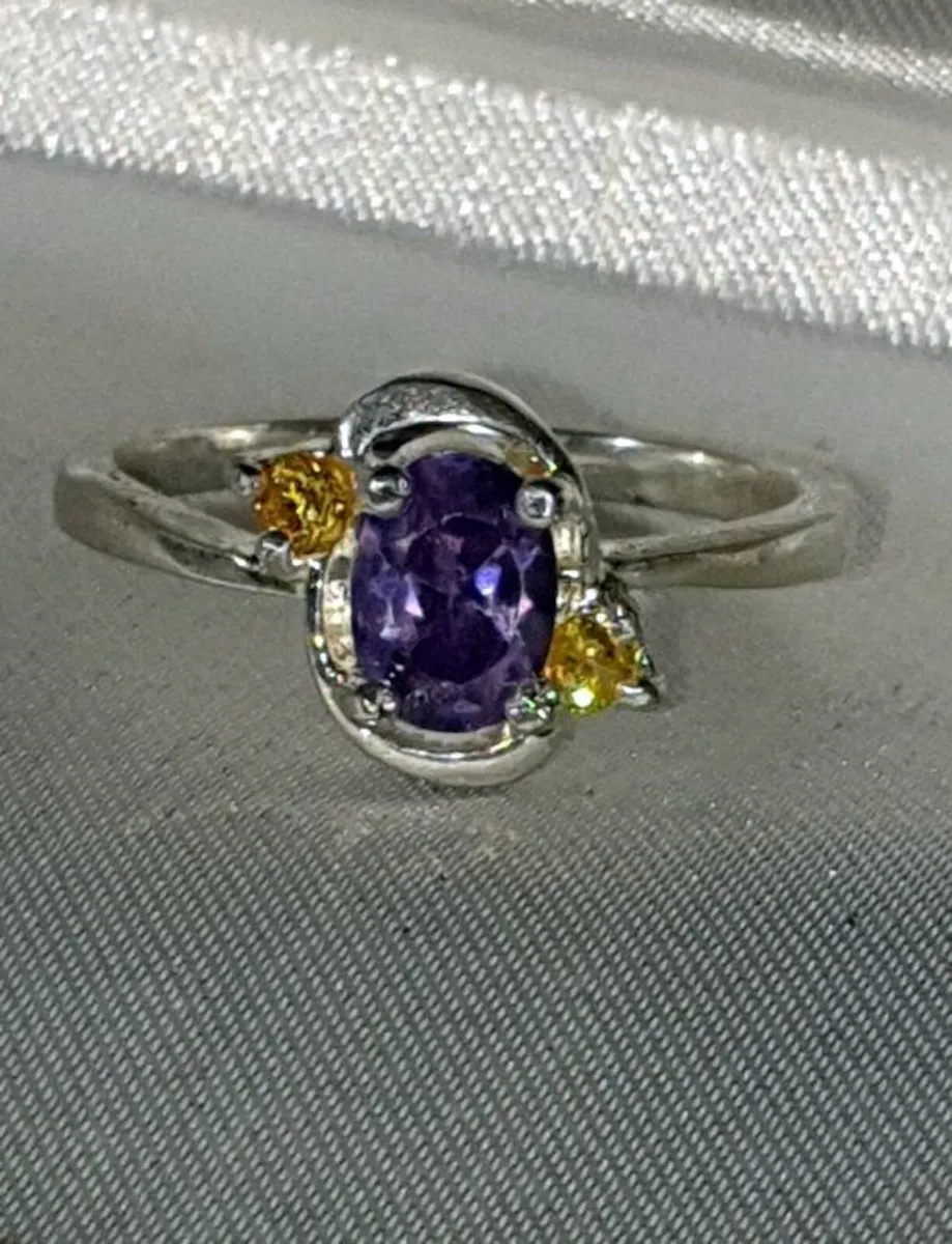 Vintage Sterling Silver Amethyst & Citrine Ring - Image 2