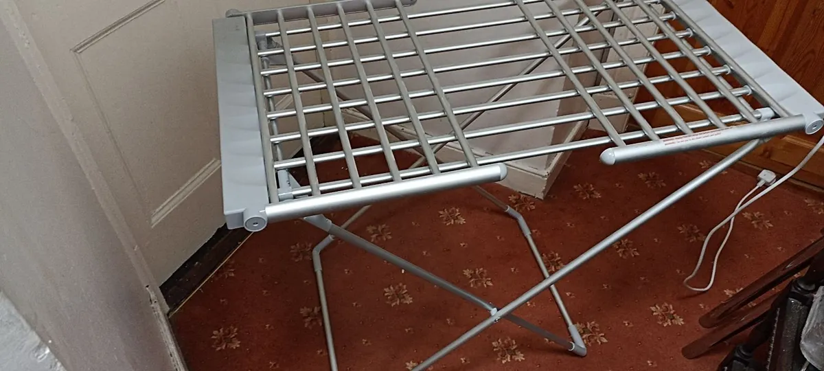 Pifco Heated Clothes Airer - Image 3