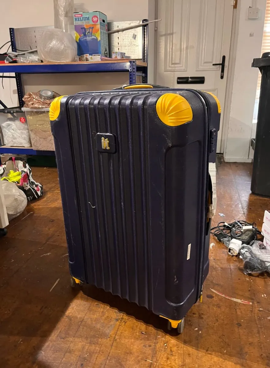XL blue/yellow hard-shell suitcase - Image 1