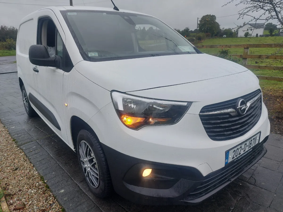OPEL COMBO 202' 1.5 DSL - Image 1