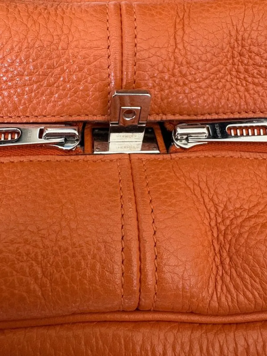 Hermes Victoria ll Clemence - Image 3