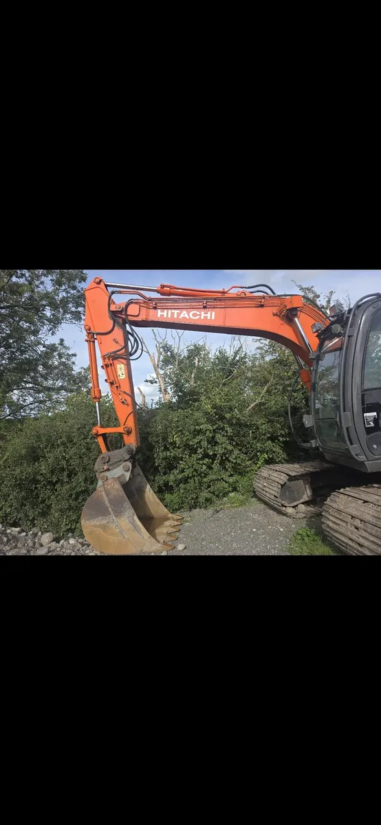 Hitachi zaxis 110 - Image 3