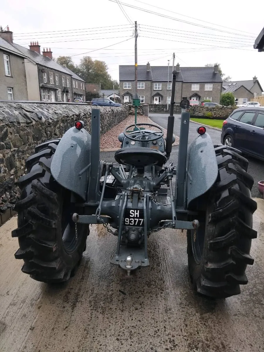 Vintage tractors - Image 4