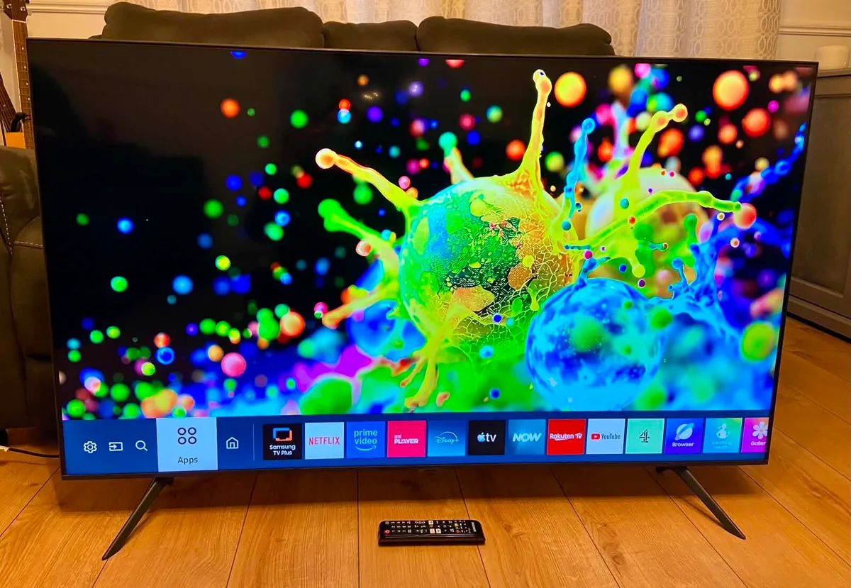 Samsung 55 4K HDR SMART TV - Image 2