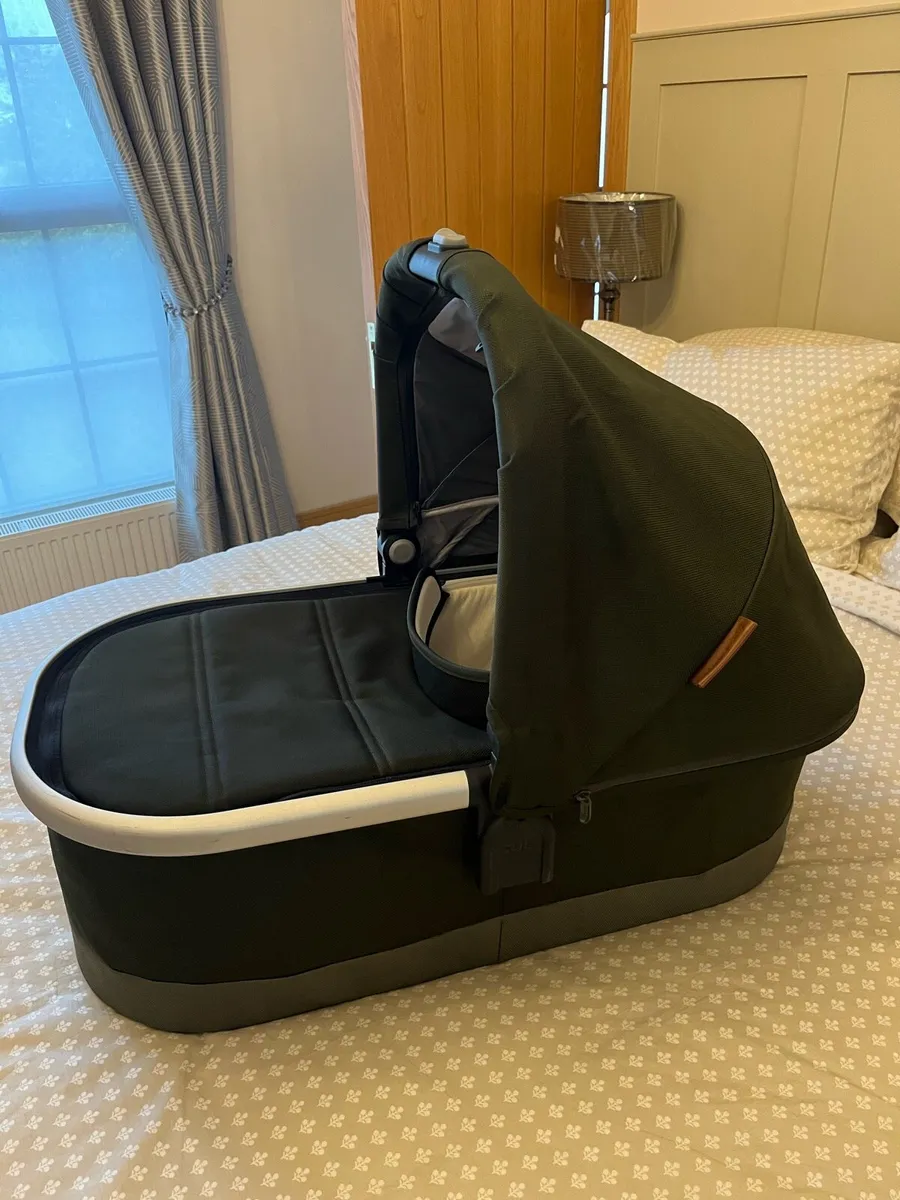 UPPAbaby bassinet - Image 1