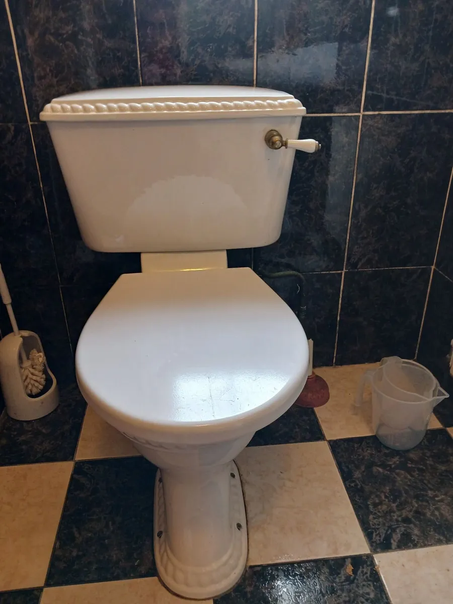 Toilet wash basin - Image 2