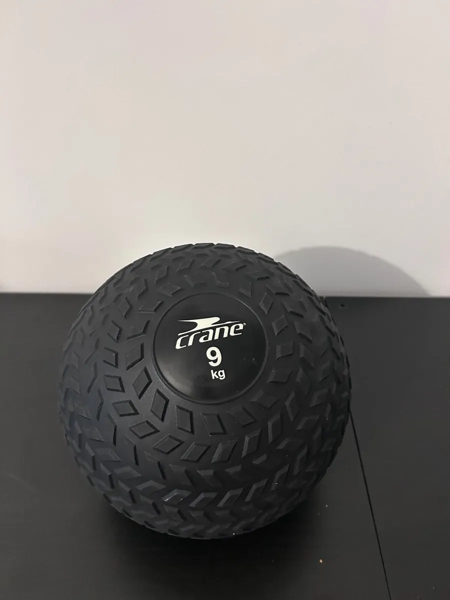 Weight - 9kg Slam Ball