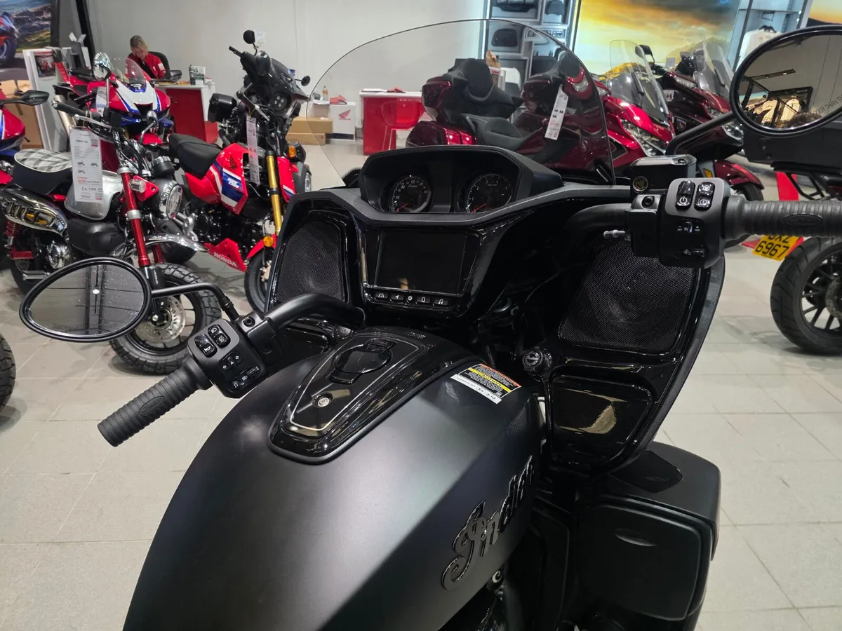 Indian Pursuit Ltd Dark Horse 1768 - Image 3