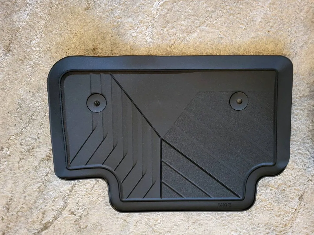 BMW 530e G60 genuine rubber floor mats. - Image 1