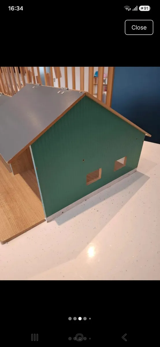 Globe farm shed - Image 3