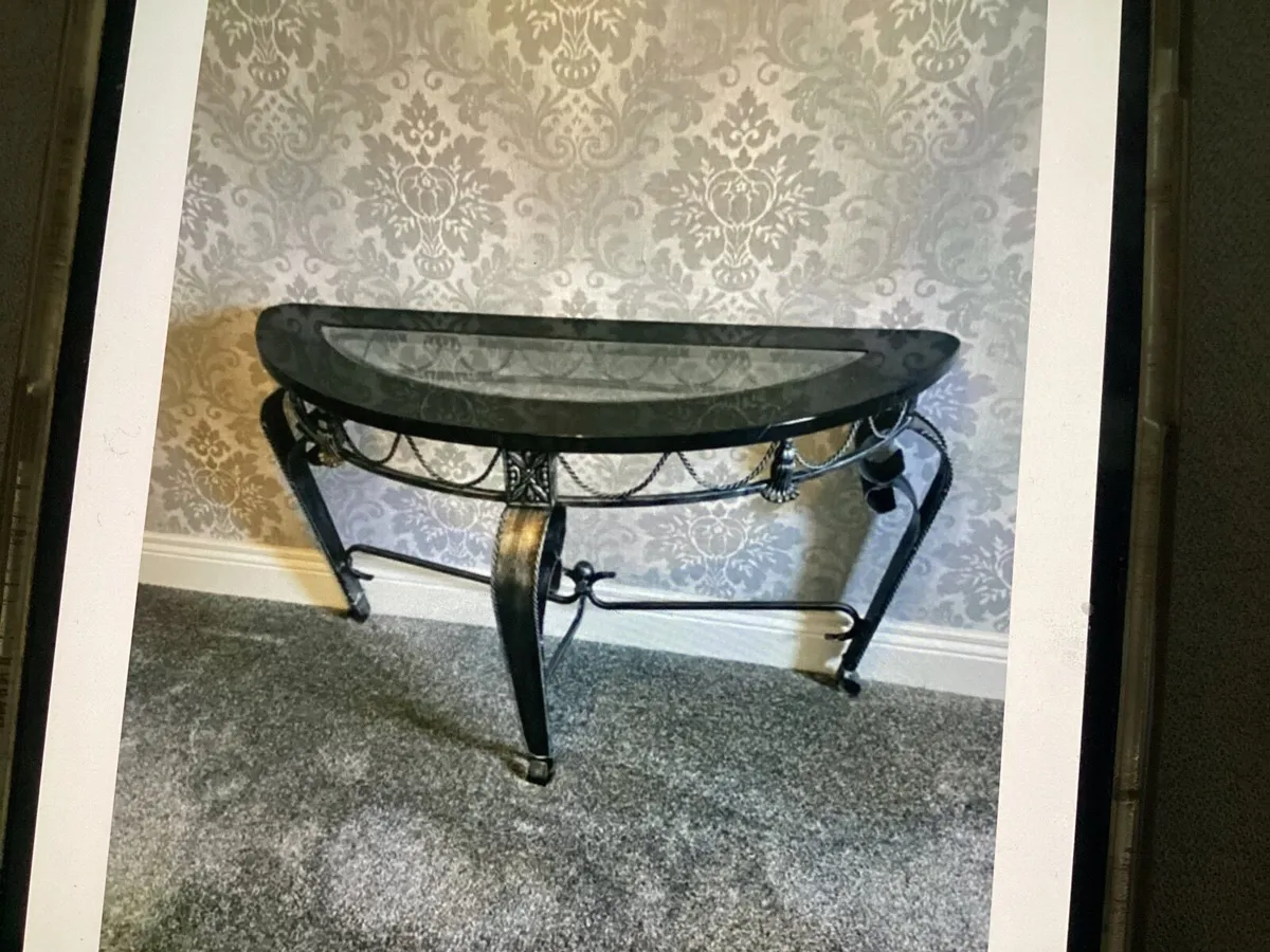 Console Table - Image 1