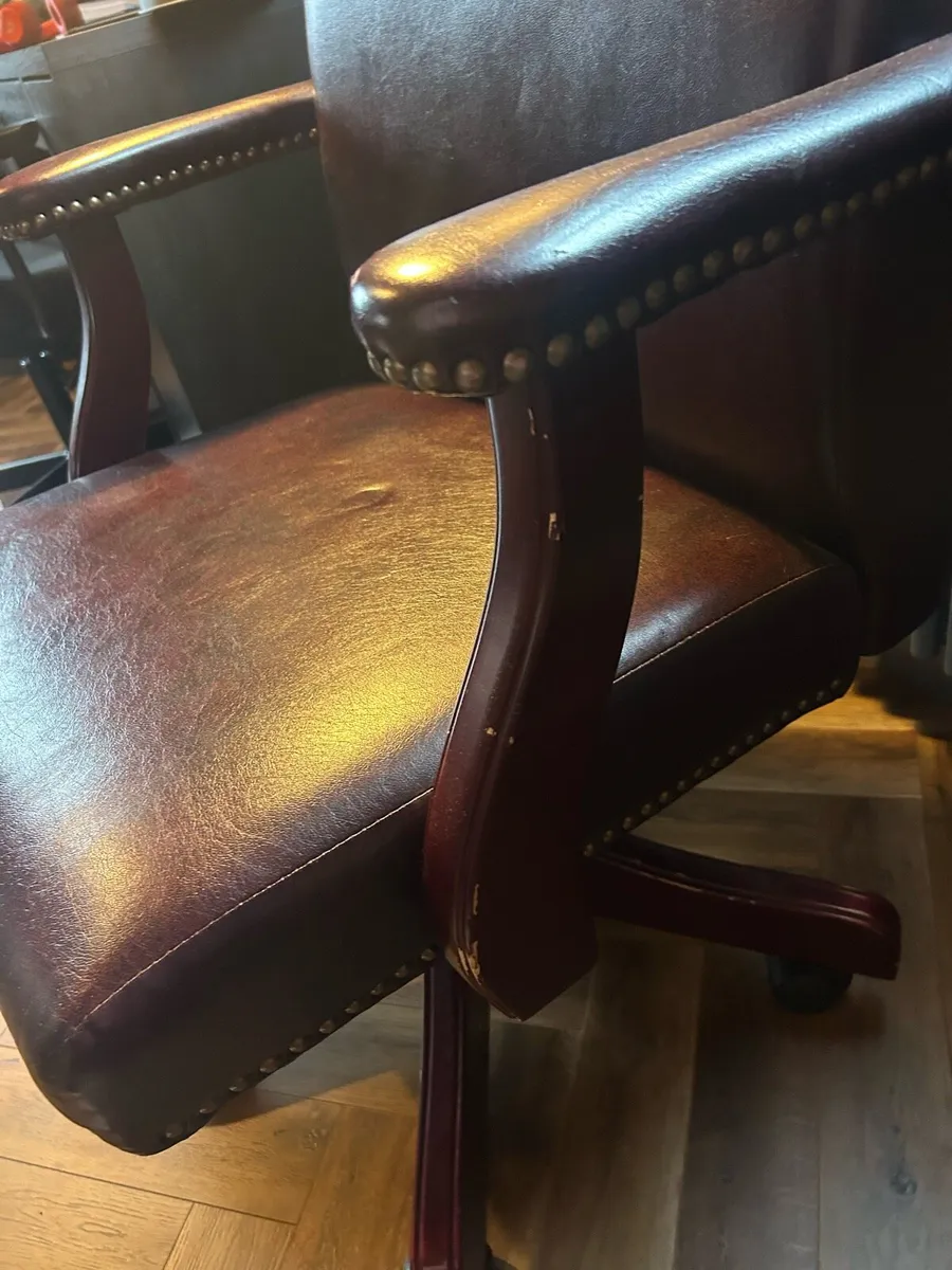 Office chair - Image 3