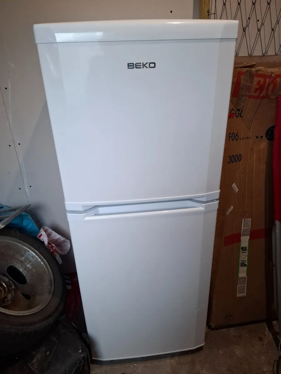 Beko fridge - Image 1