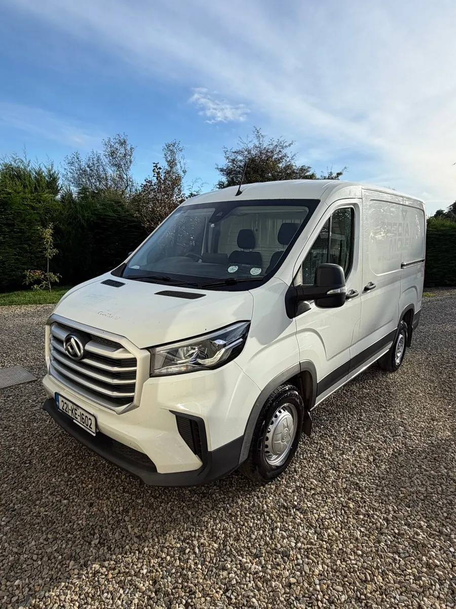 2022 Maxus delivery 9 van - Image 2