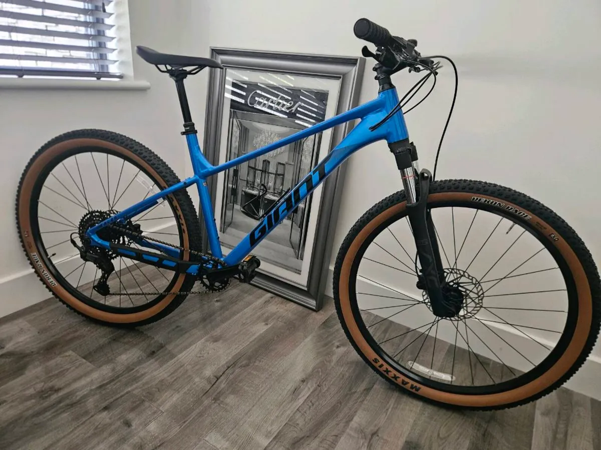 GIANT TALON 1 *BRAND NEW* - Image 3